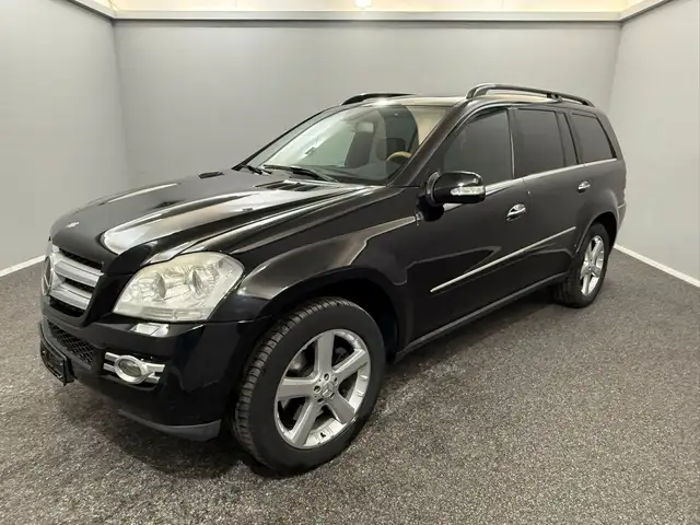 Mercedes-Benz GL 500 4Matic*DEUTSCH*2.HD*SCHECKHEFT*VOLL