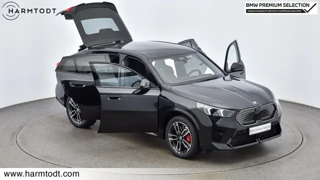 BMW Ix2 view 7
