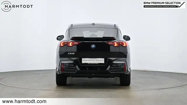 BMW Ix2 view 4