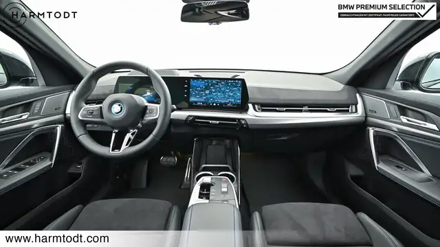 BMW Ix2 view 11