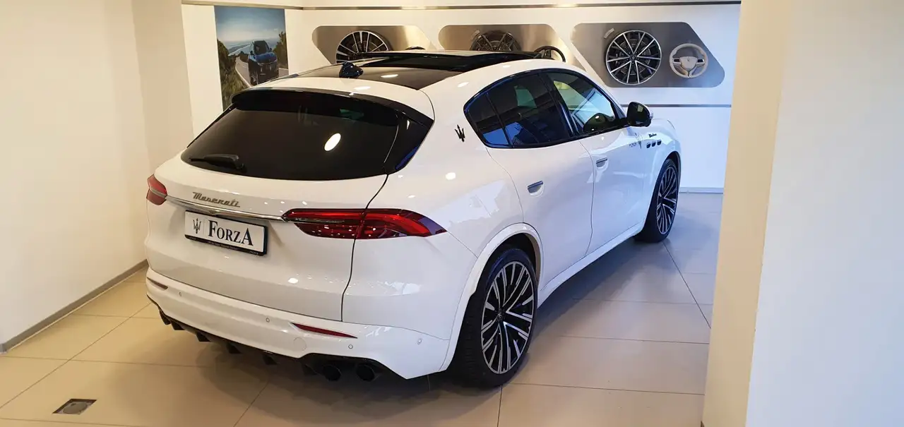 Maserati Grecale 2024