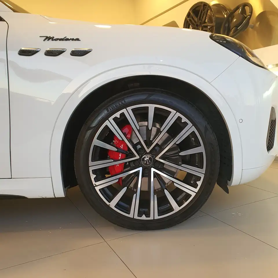 Maserati Grecale 2024