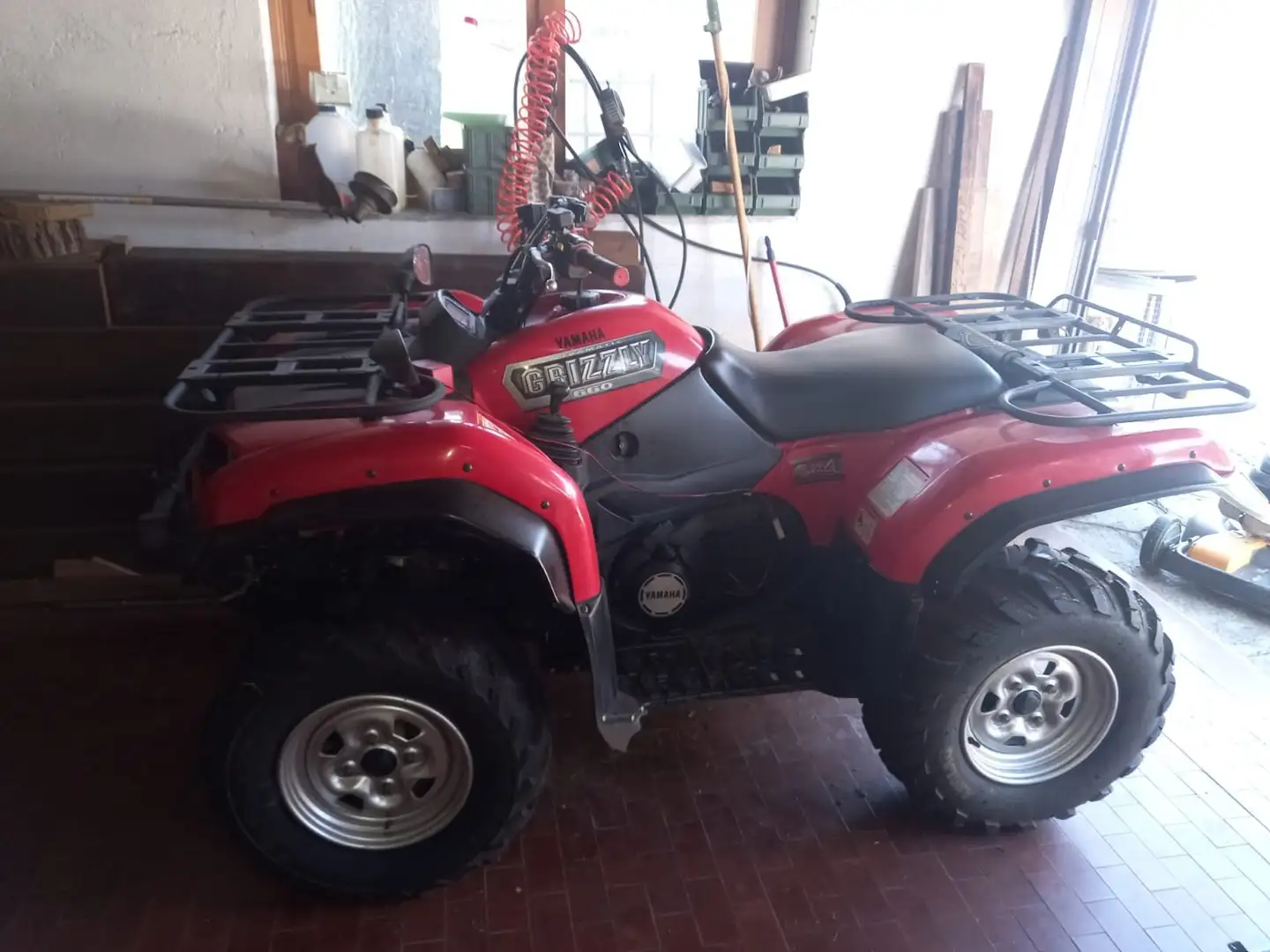 Yamaha Grizzly 660 Czerwony - 1
