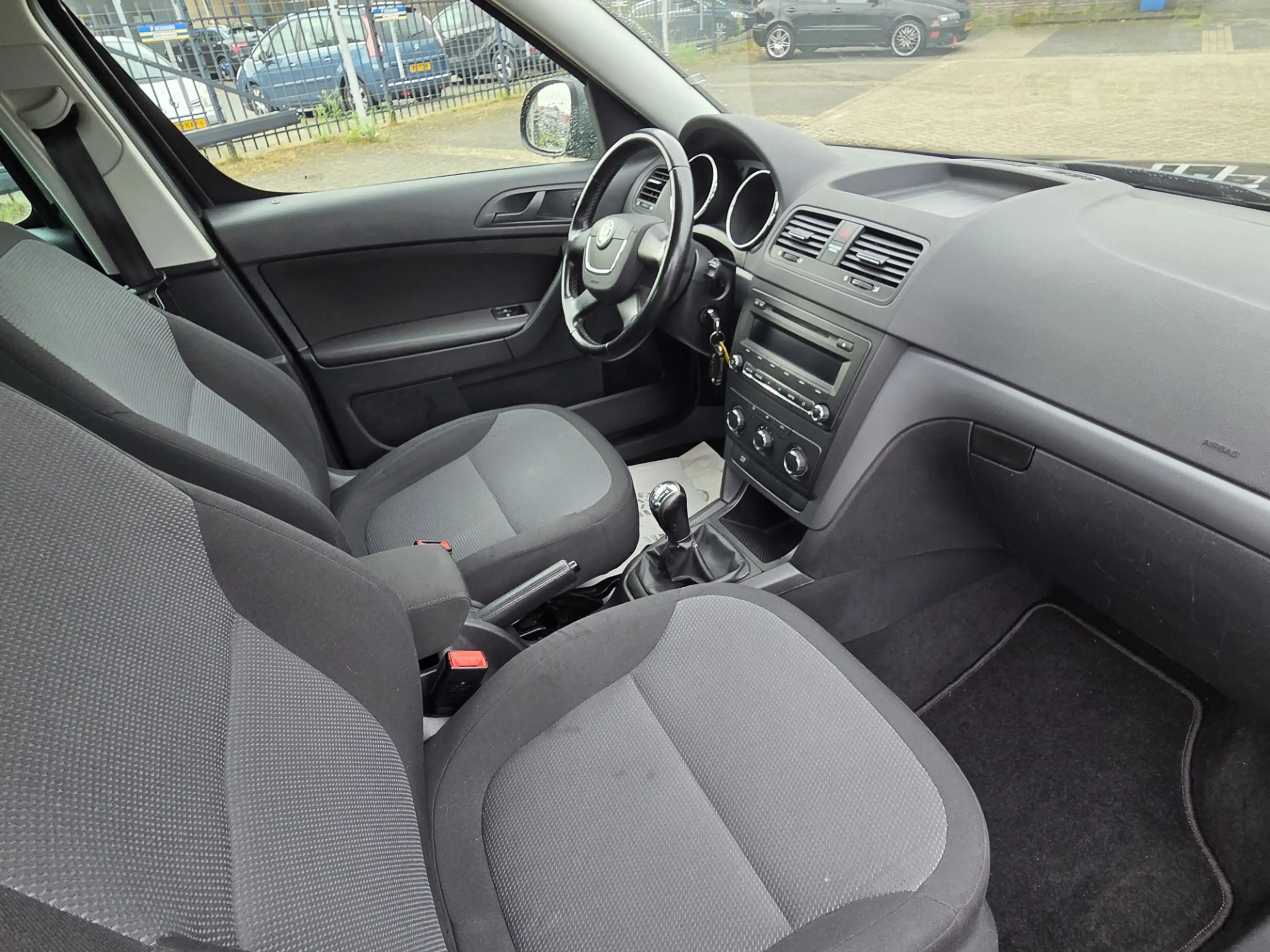 Skoda Yeti 1.2 TSI Active Plus/TREKHAAK/CRUIS CONTROL — photo 8
