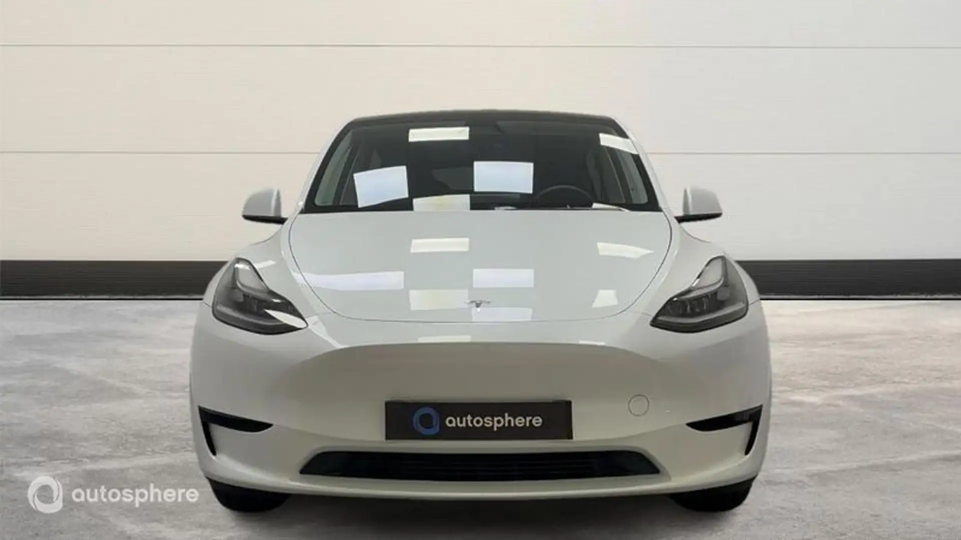 Tesla Model Y Long Range RWD - 2