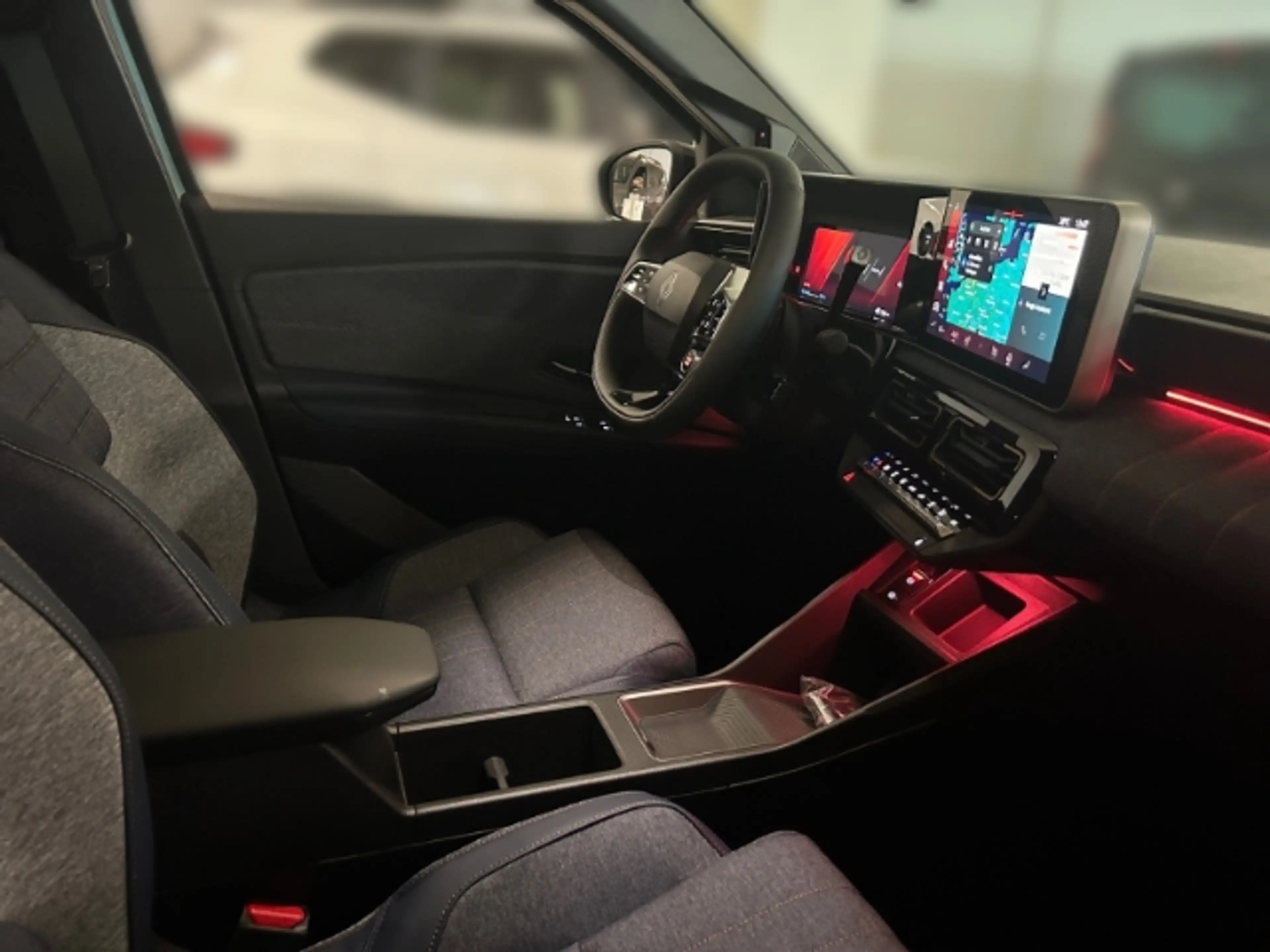 Renault R 4 Electric 150 Comfort Range Techno +Allwetter Navi — photo 10