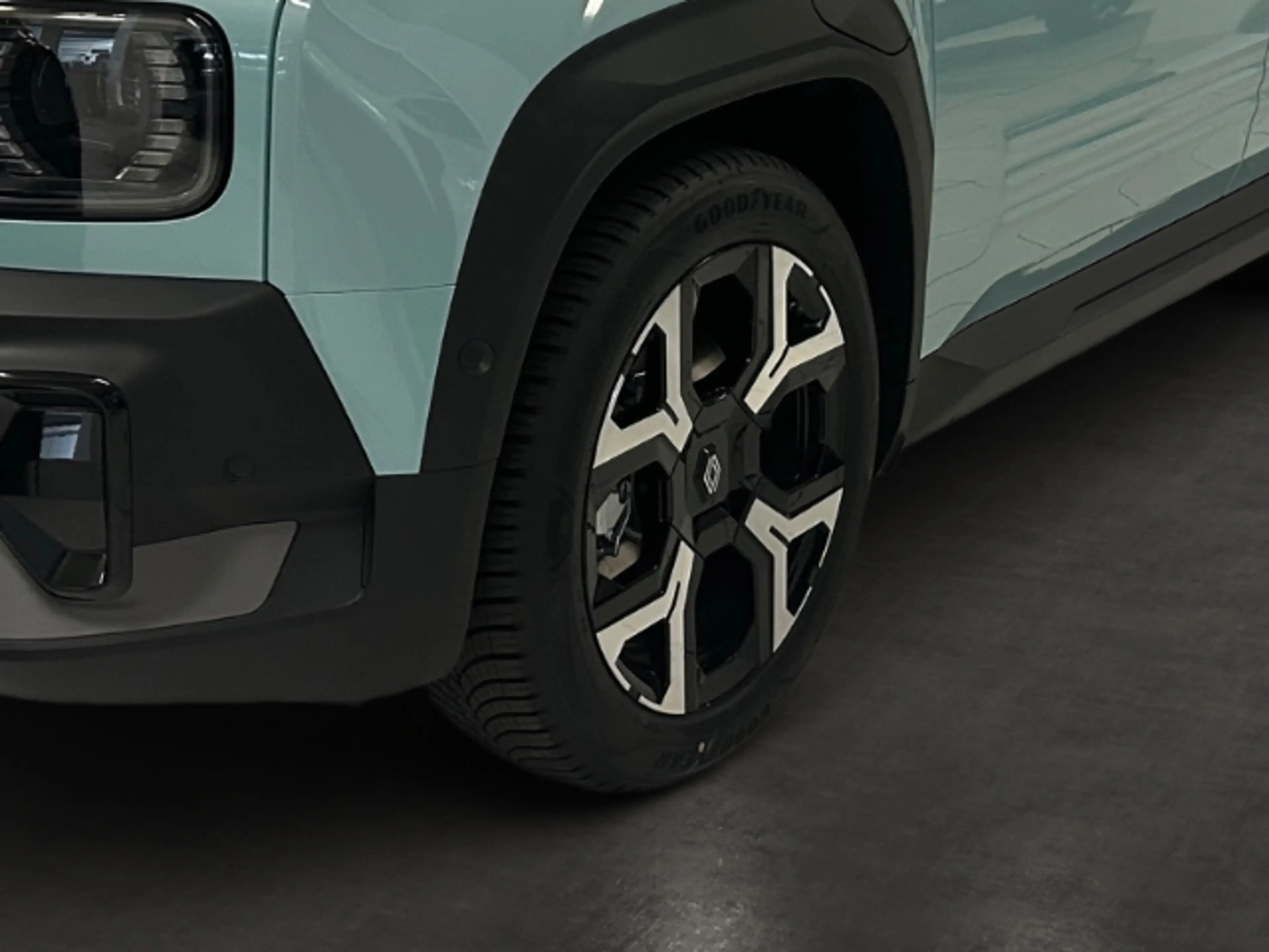 Renault R 4 Electric 150 Comfort Range Techno +Allwetter Navi — photo 3