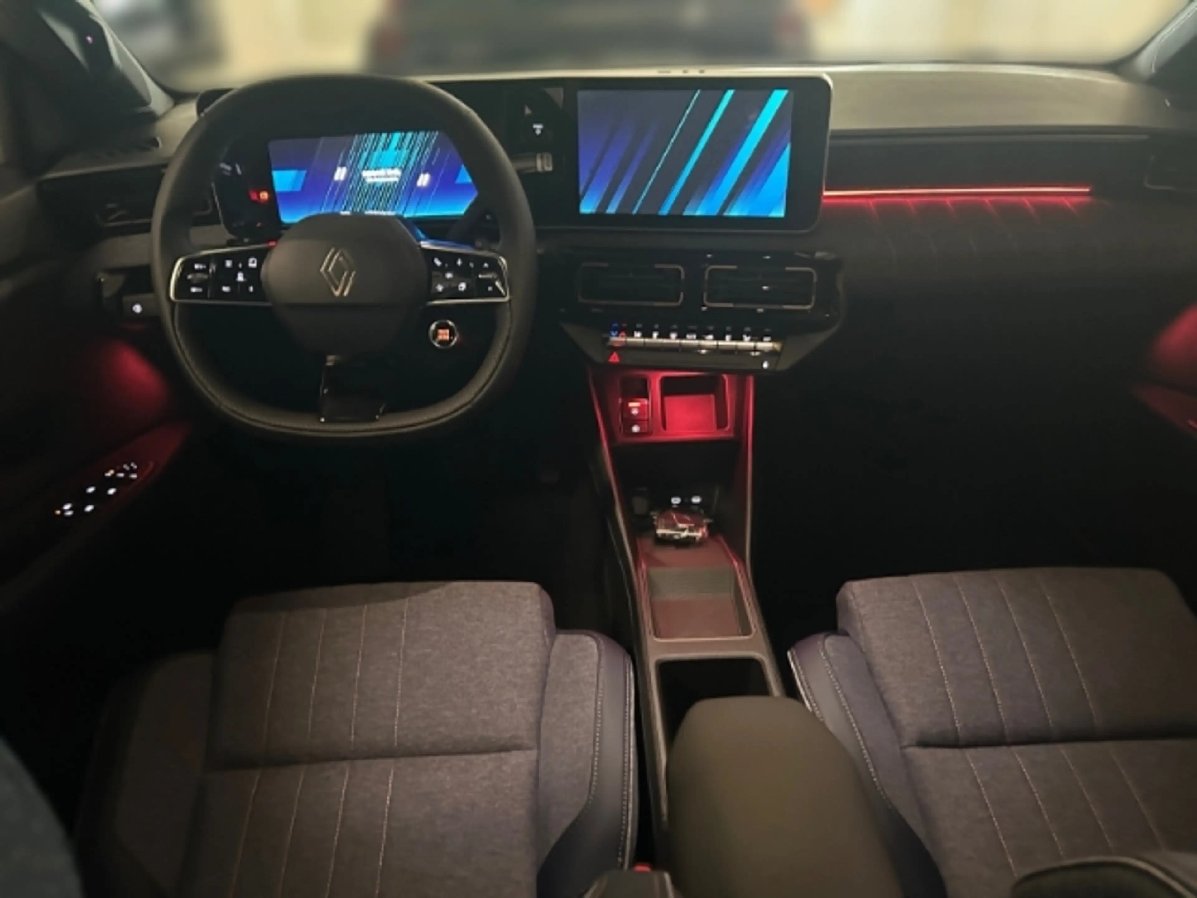 Renault R 4 Electric 150 Comfort Range Techno +Allwetter Navi — photo 8