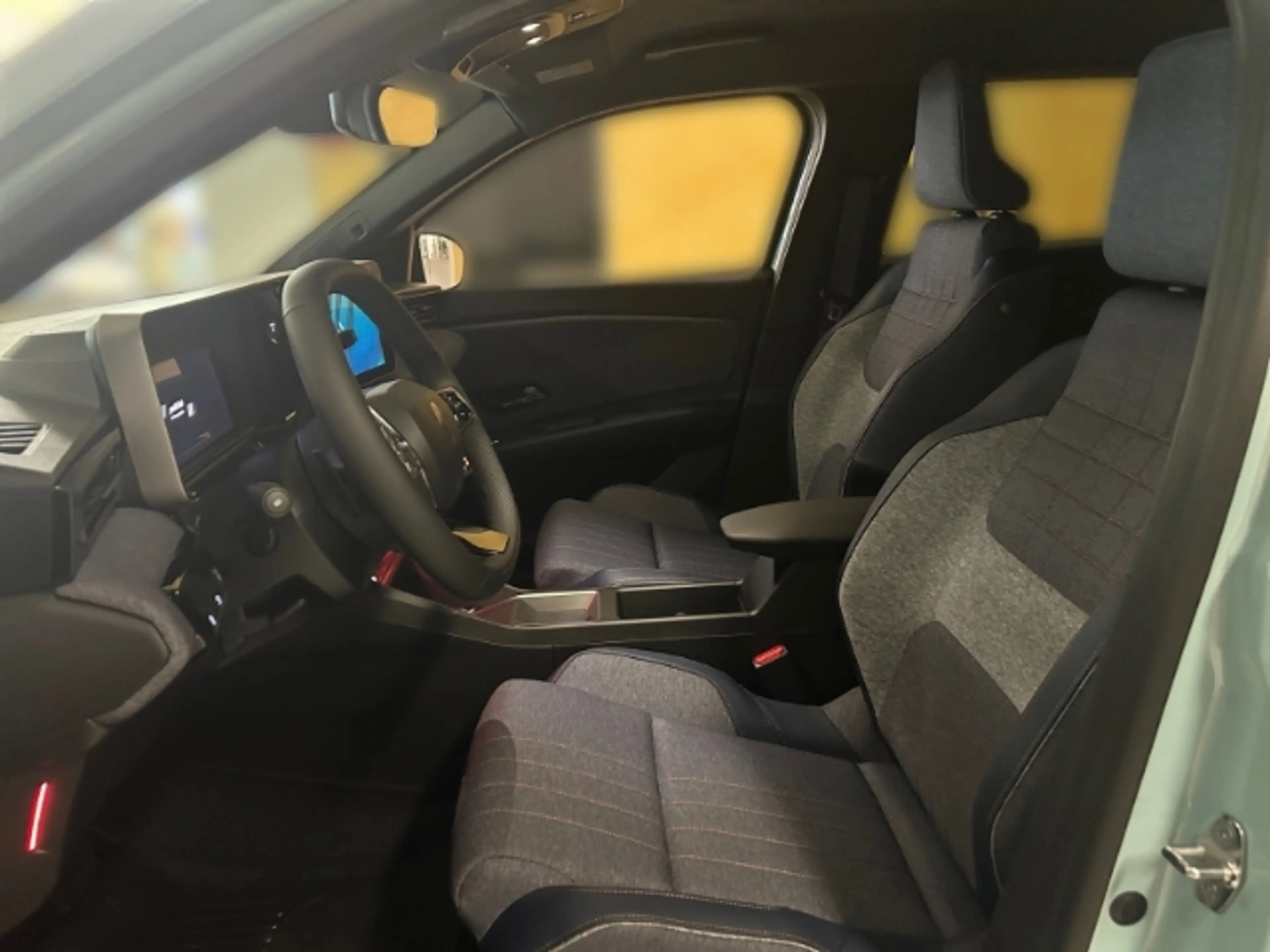 Renault R 4 Electric 150 Comfort Range Techno +Allwetter Navi — photo 7