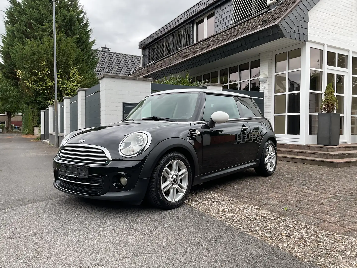 MINI Cooper Teilleder unfallfrei Allwetter TÜV 10.2026 Black - 1