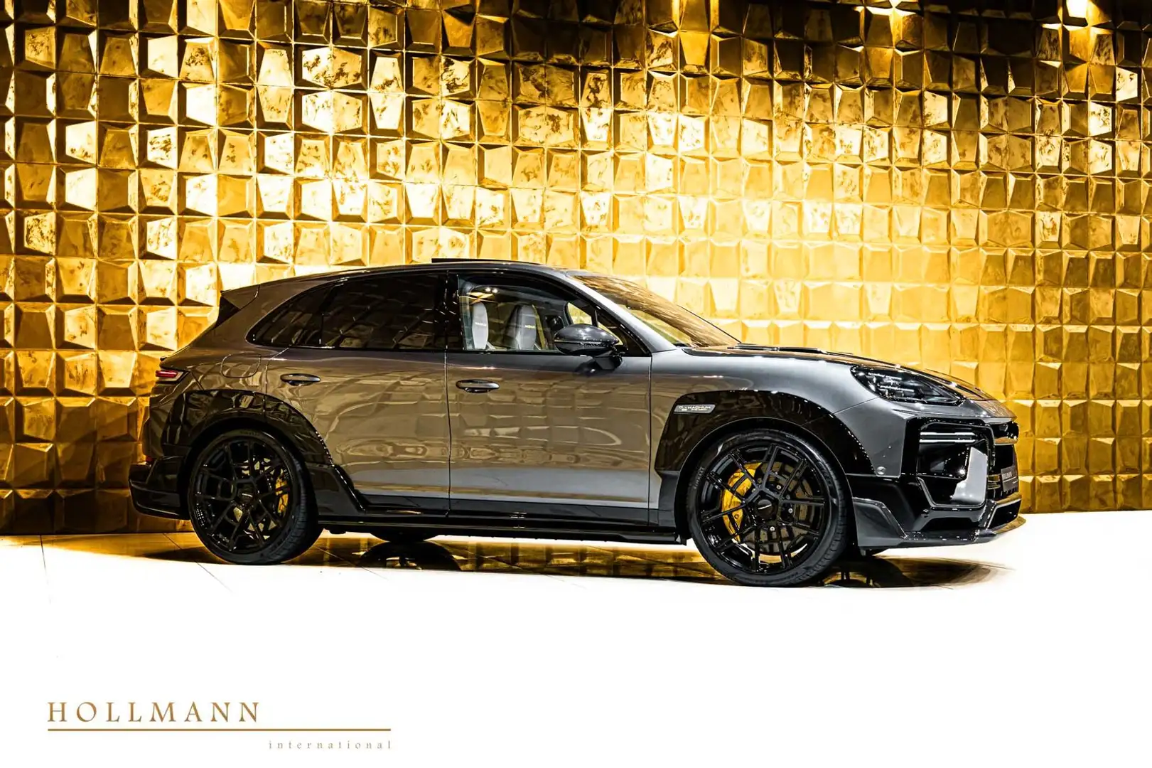 Porsche Cayenne Turbo E-Hybrid TECHART MAGNUM + 1 of 25 Gris - 2