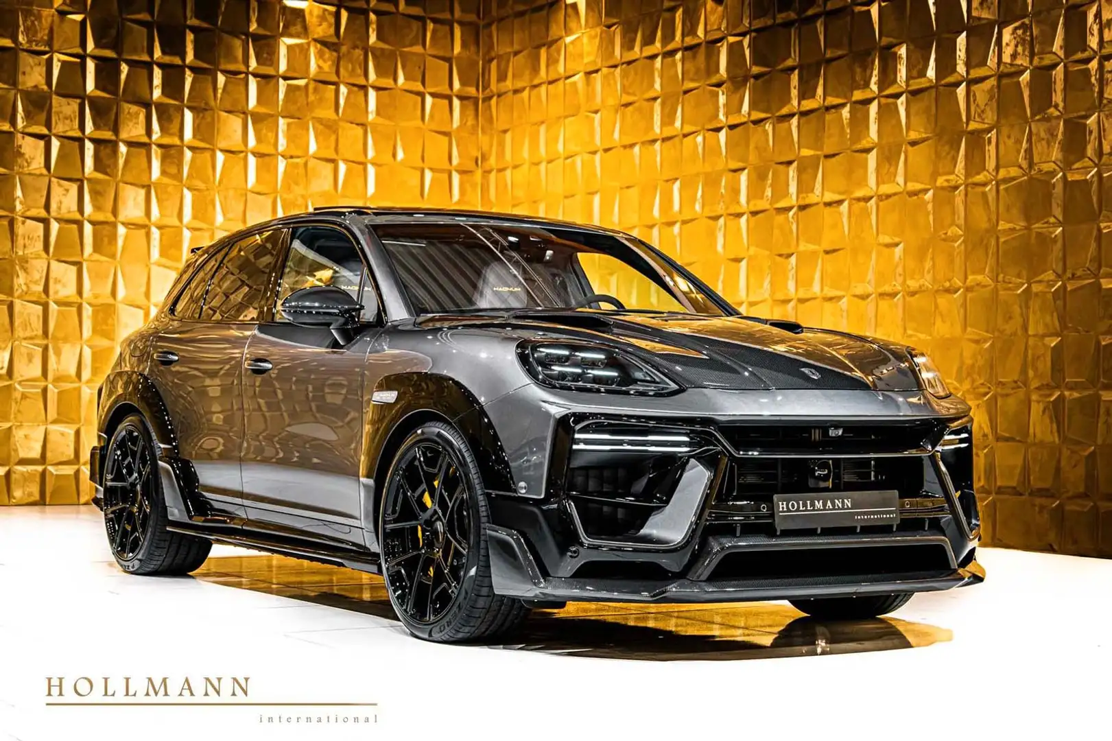 Porsche Cayenne Turbo E-Hybrid TECHART MAGNUM + 1 of 25 Gris - 1