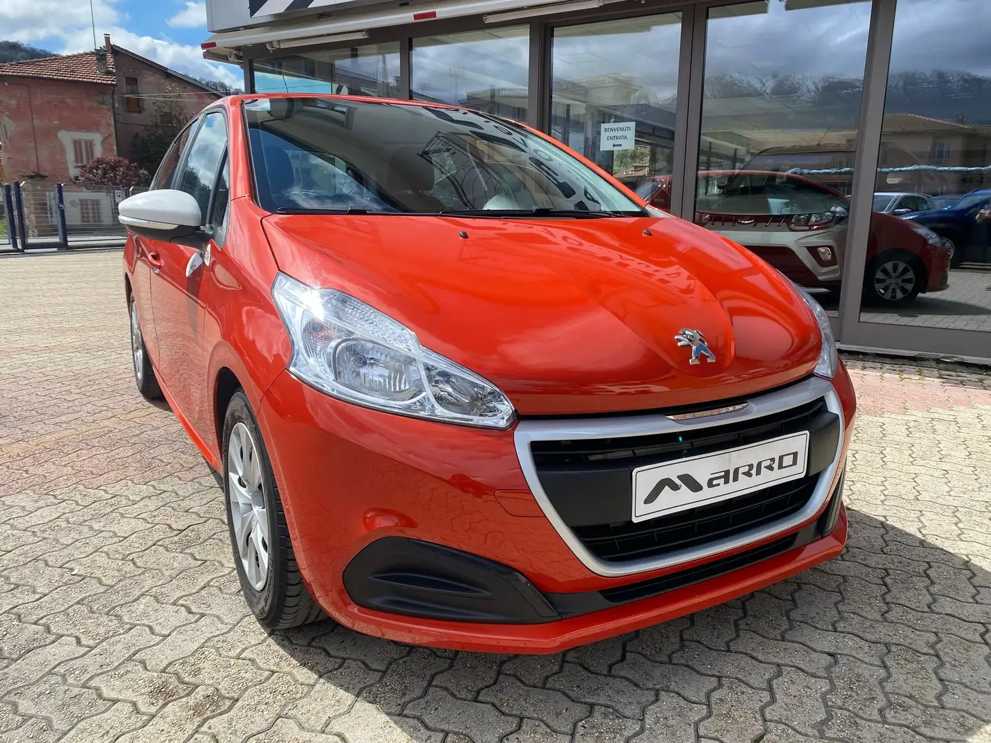 Peugeot 208 5p 1.2 puretech Like 68cv *PAGA COME VUOI Orange - 2
