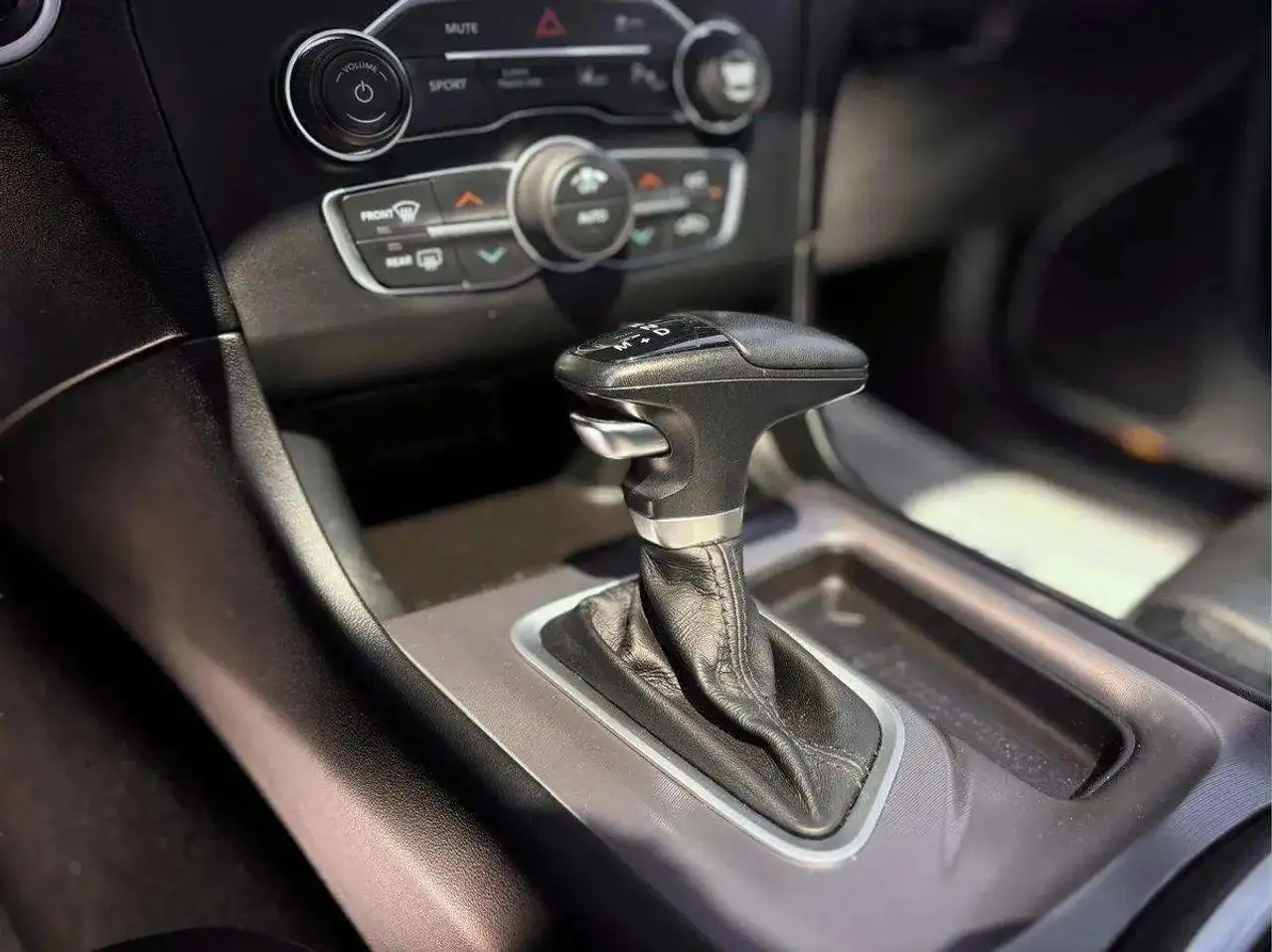 Dodge Charger photo Dodge Charger