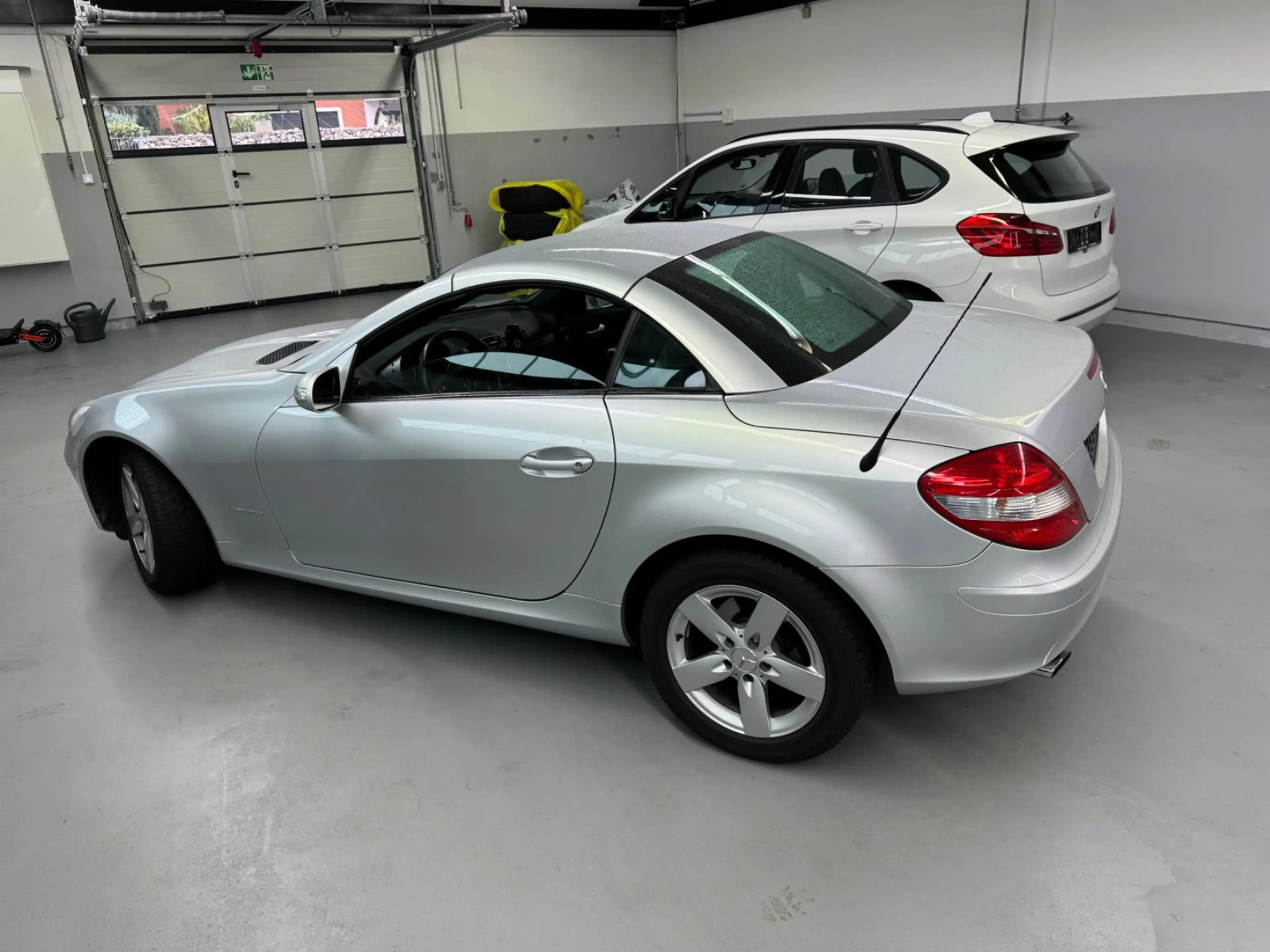 Mercedes-Benz SLK 200 SLK Roadster Kompressor"AIRSCARF" — photo 12