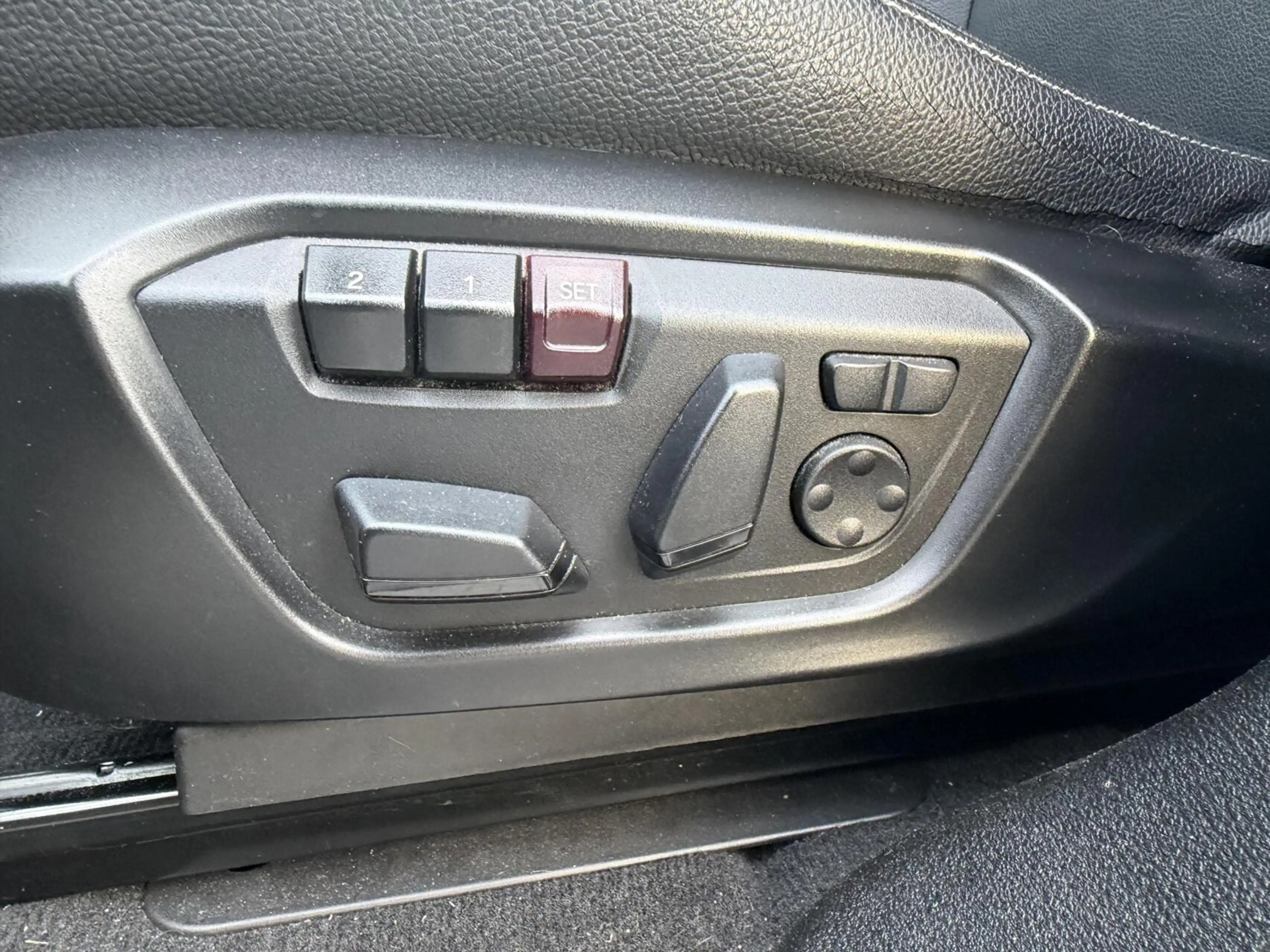 BMW X3 xDrive35d High Executive HUD|TREKHAAK|NAP — photo 16