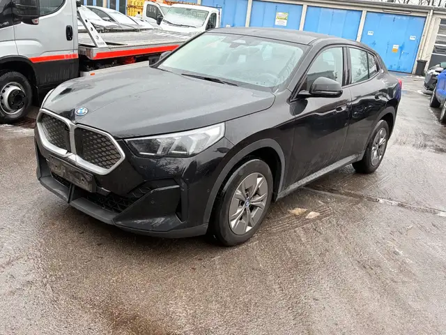 BMW iX2 eDrive20