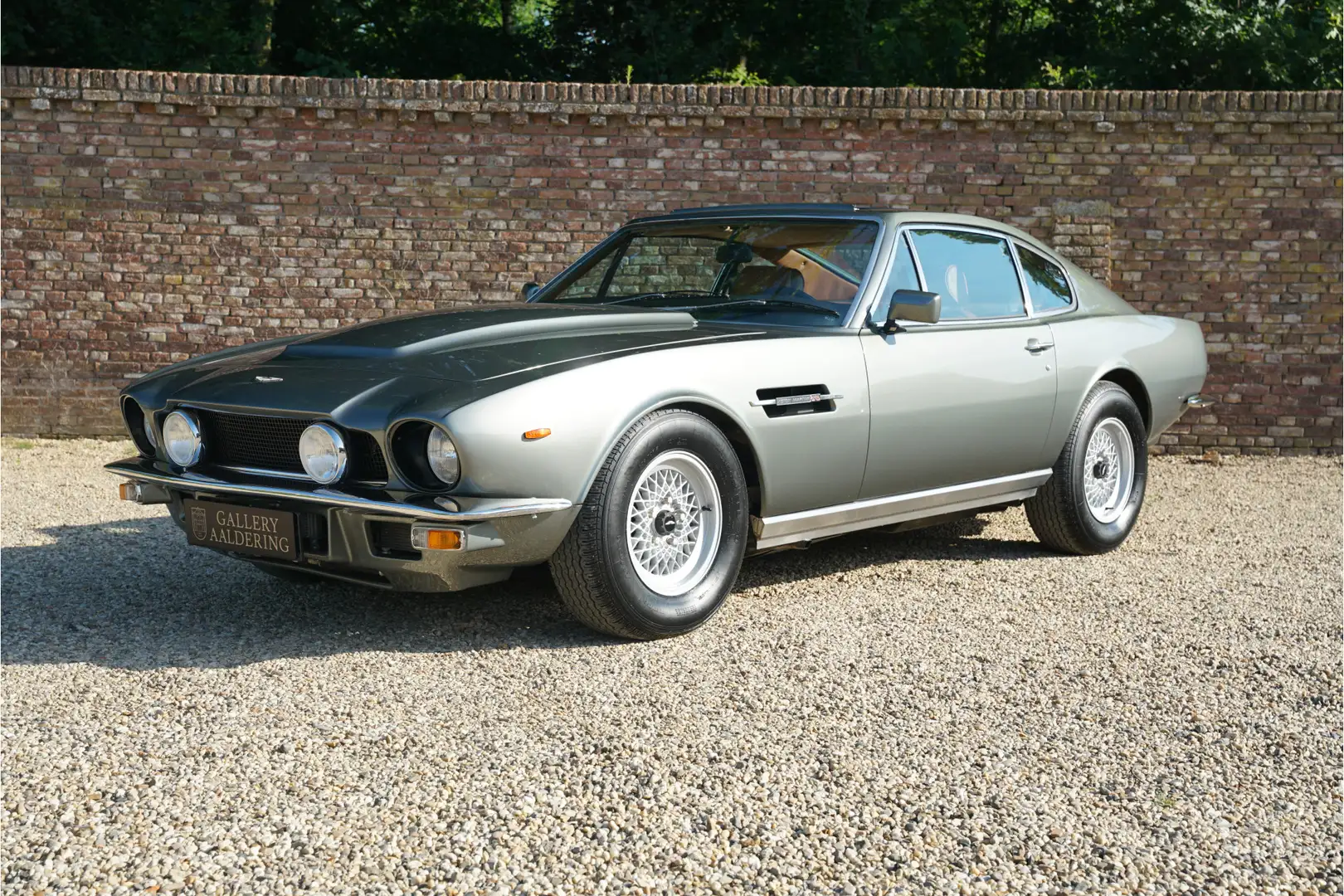 Aston Martin V8 "Superb condition" Restored by AM specialist Noble Gri - 1