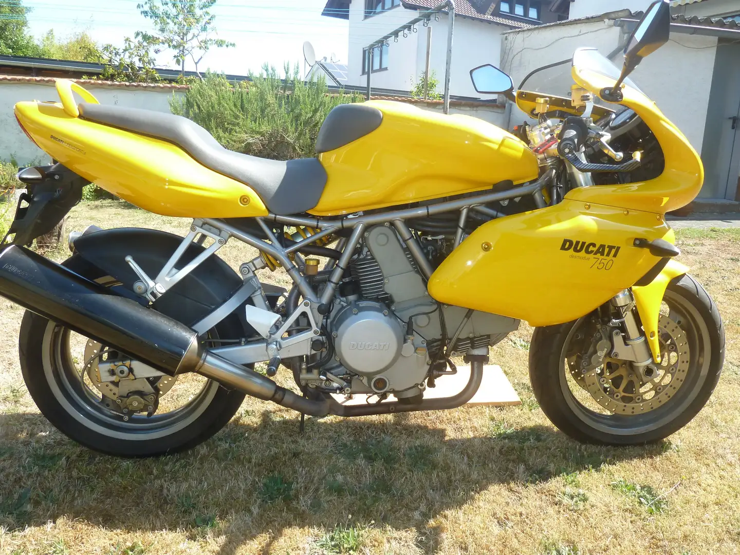 Ducati 750 SS Jaune - 2