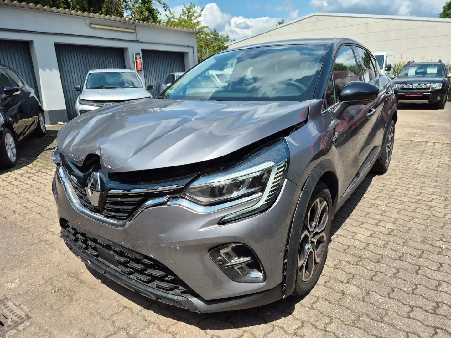Renault Captur II Techno Mild Hybrid / 1.4oo Km Noir - 1
