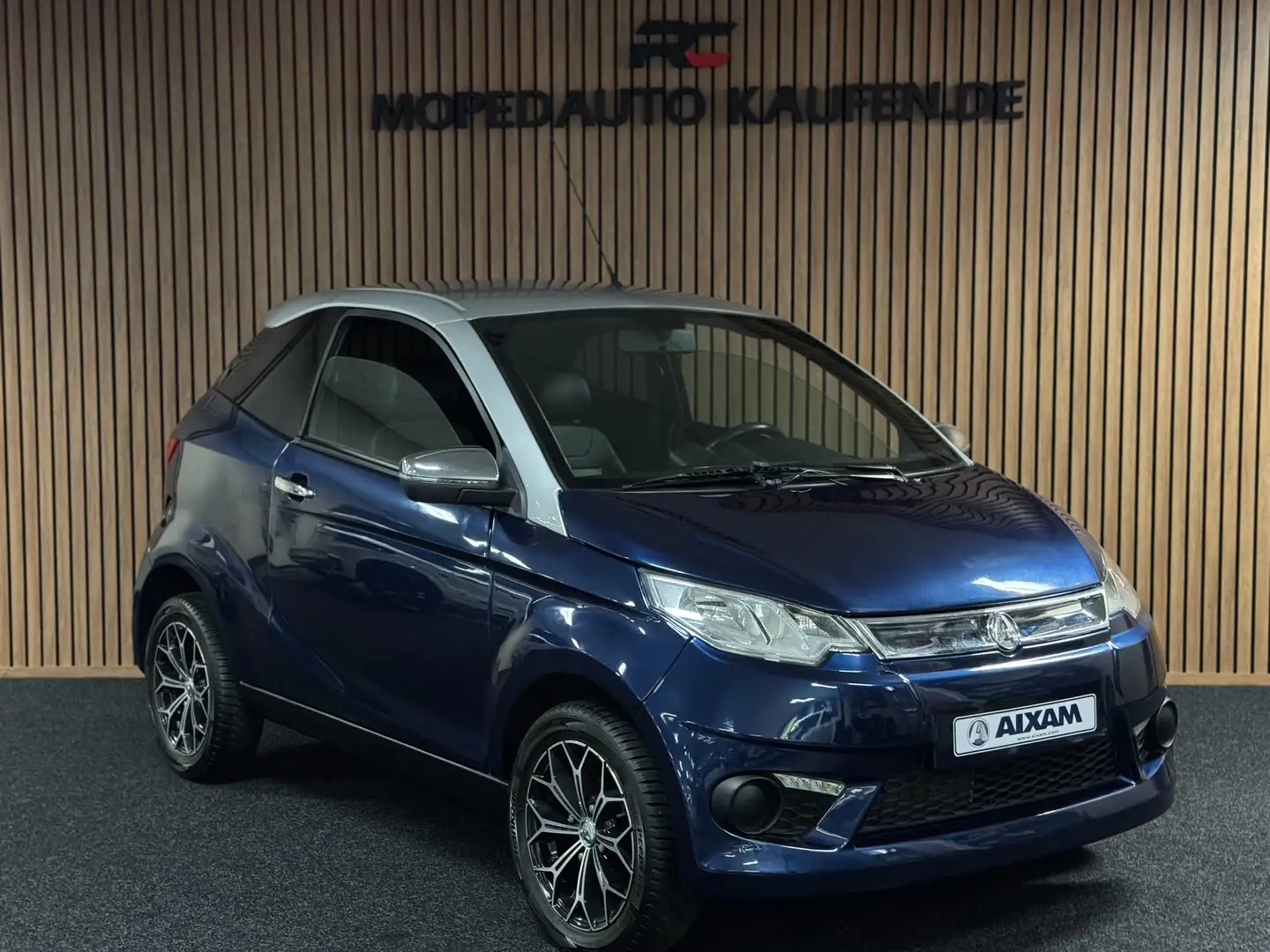 Aixam Coupe L / Rückfahrkamera / Parkhilfe / 8 PS MOTOR - 1