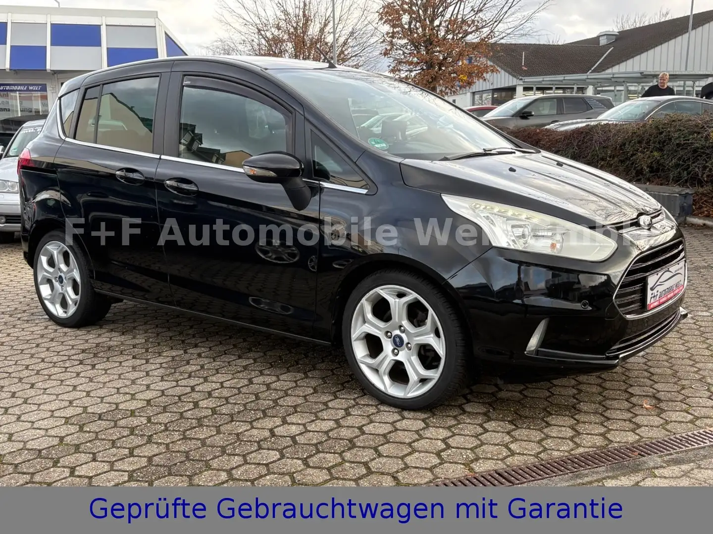 Ford B-Max B-MAX Titanium*KLIMA*PDC*ALLWETTERREIFEN*TÜV* Schwarz - 2