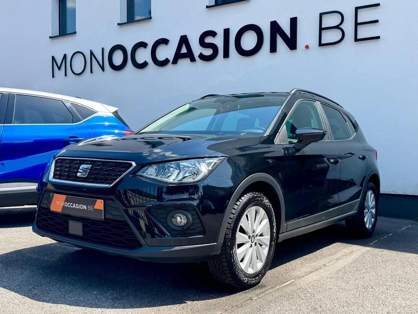 SEAT Arona 1.0 TSI MOVE CAPTEURS CARPLAY LED DE JOUR JANTES Noir - 2