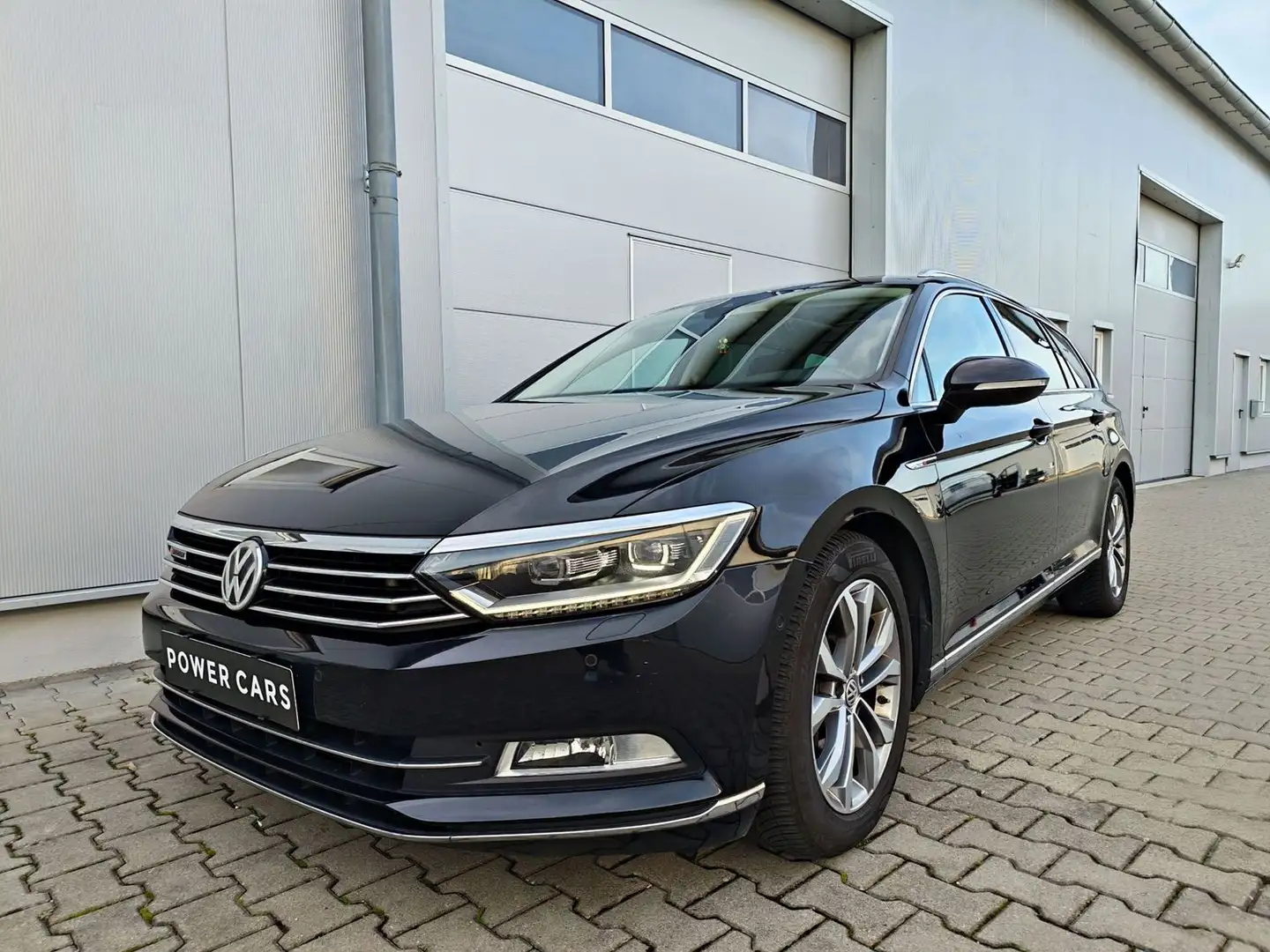 Volkswagen Passat Highline*4Motion*ACC*Pano*Leder Noir - 1