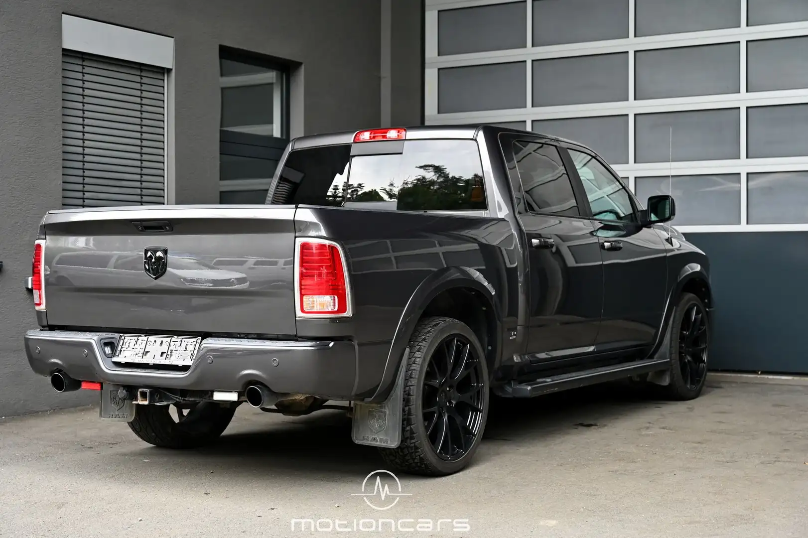 Dodge RAM Ram 1500 Motor neu Grau - 2