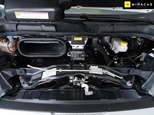 Peugeot Boxer view 22