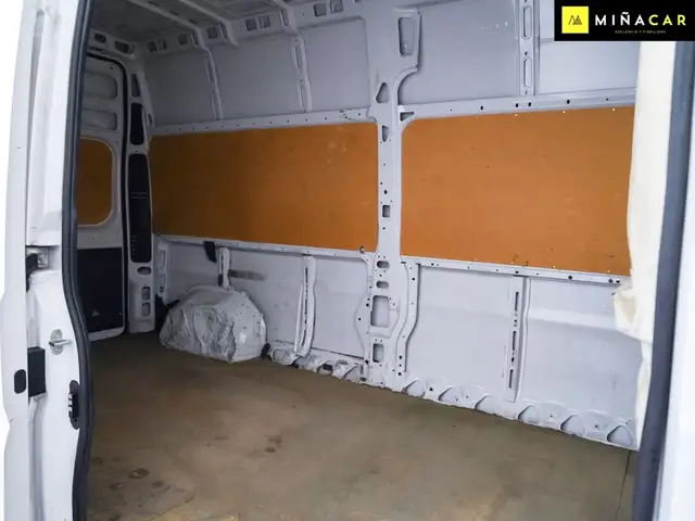 Peugeot Boxer view 21