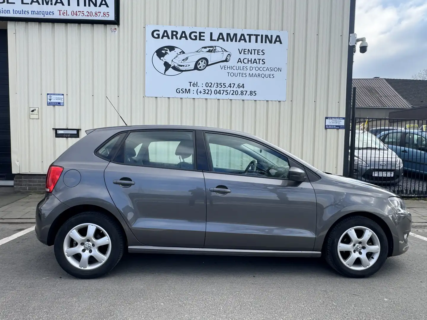 Volkswagen Polo 1.4i AUTOMATIQUE 1 Garantie ‼️ Gris - 1