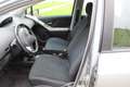 Toyota Yaris 1.3 VVTi Sol MMT automaat nap airco trekhaak Gris - thumbnail 28