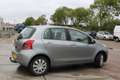 Toyota Yaris 1.3 VVTi Sol MMT automaat nap airco trekhaak Gris - thumbnail 23