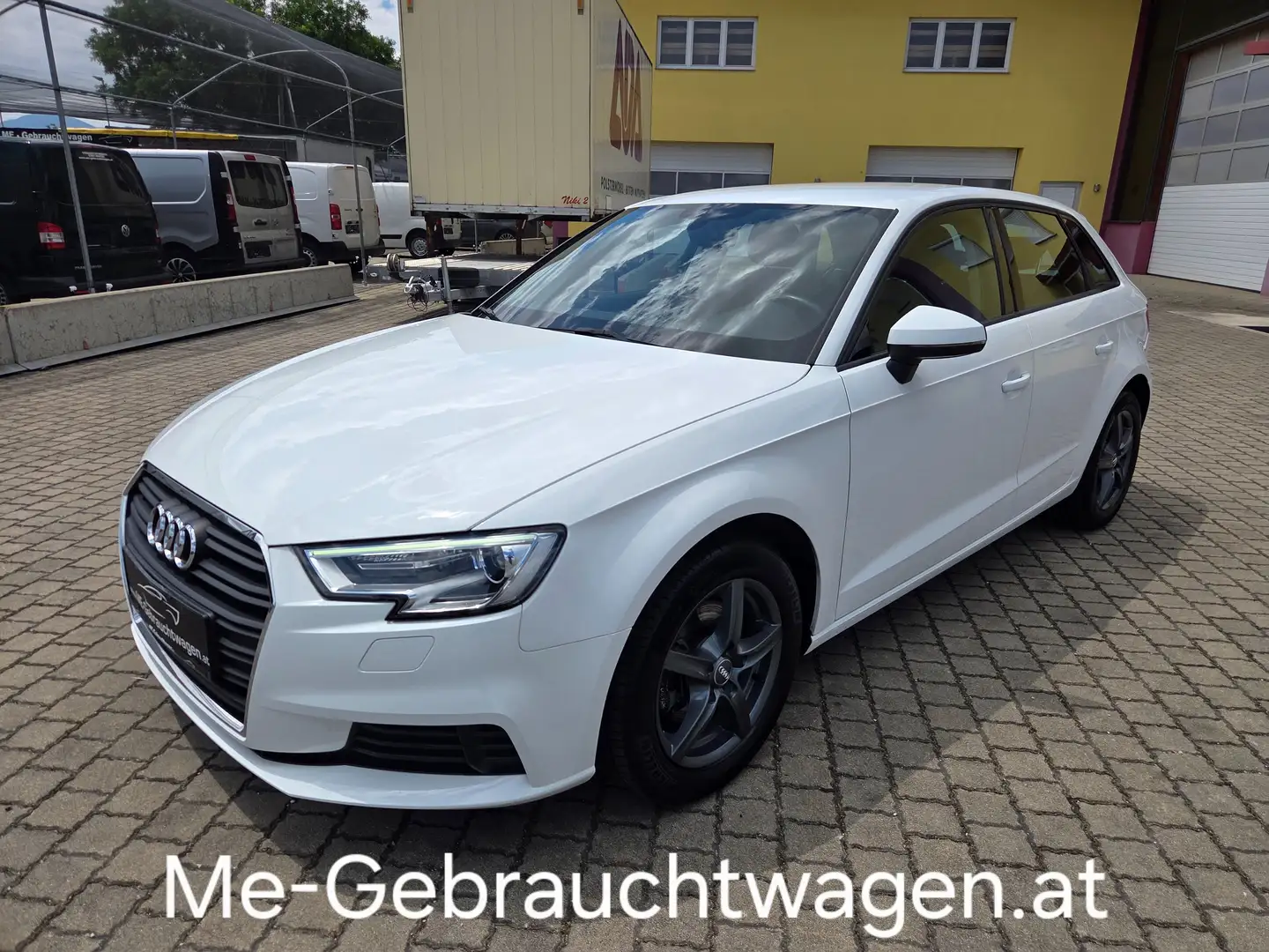 Audi A3 SB/PDC/SHZG/XENON/TEMP/ Weiß - 1