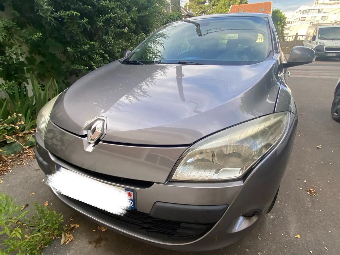 Renault Megane Mégane III dCi 110 FAP eco2 Dynamique Euro 5 Gris - 1