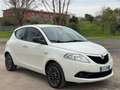 Lancia Ypsilon 1.2 69 CV 5 porte "GOLD" +gpl Bianco - thumbnail 2