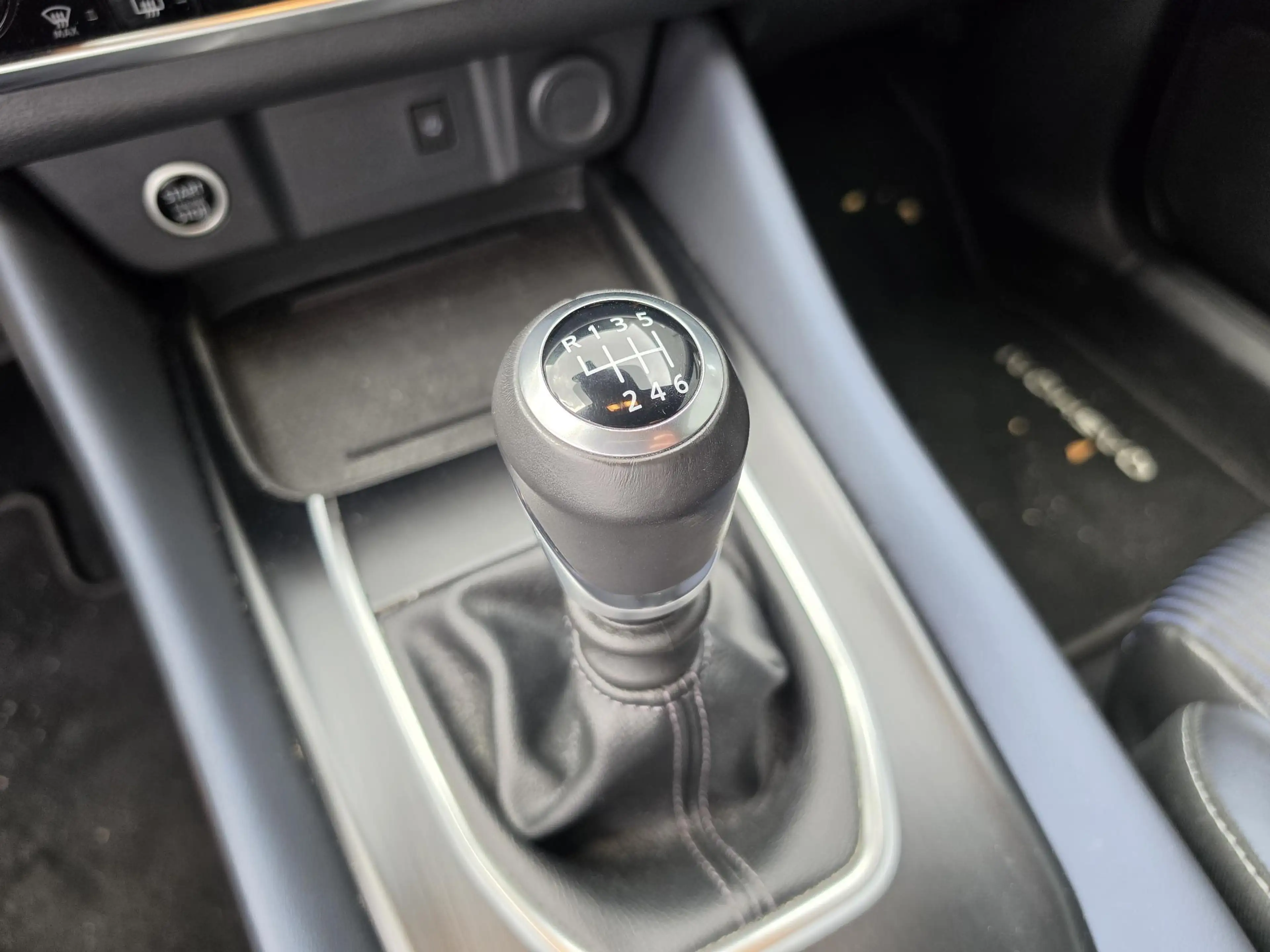 Nissan Qashqai 1.3 MHEV Tekna | Trekhaak | Panoramadak | Elektris — photo 27