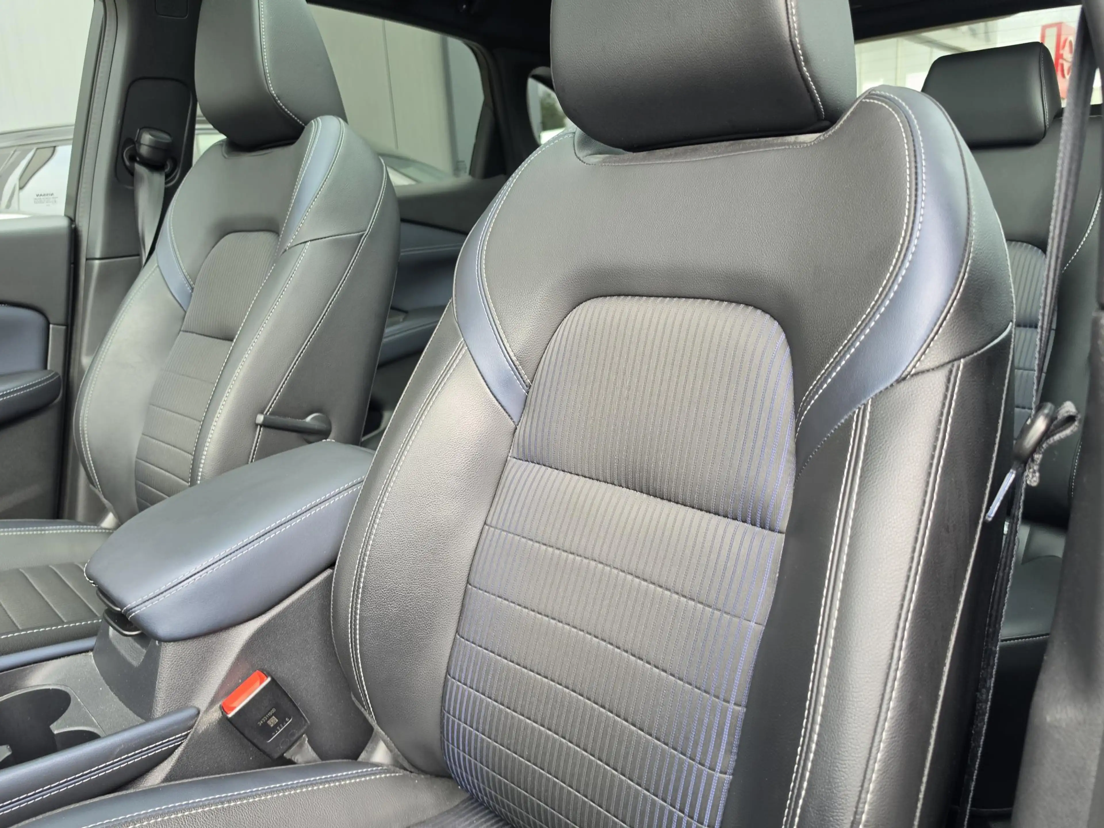 Nissan Qashqai 1.3 MHEV Tekna | Trekhaak | Panoramadak | Elektris — photo 31