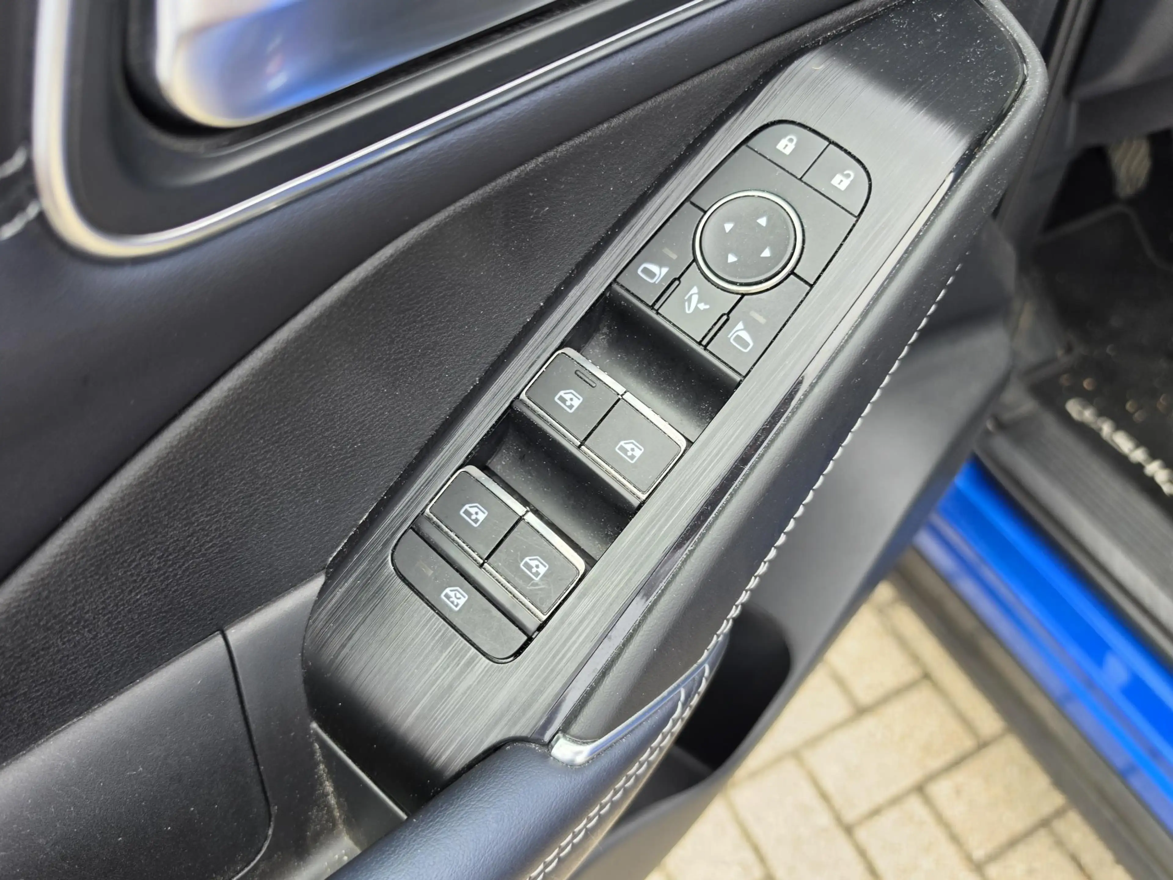 Nissan Qashqai 1.3 MHEV Tekna | Trekhaak | Panoramadak | Elektris — photo 24