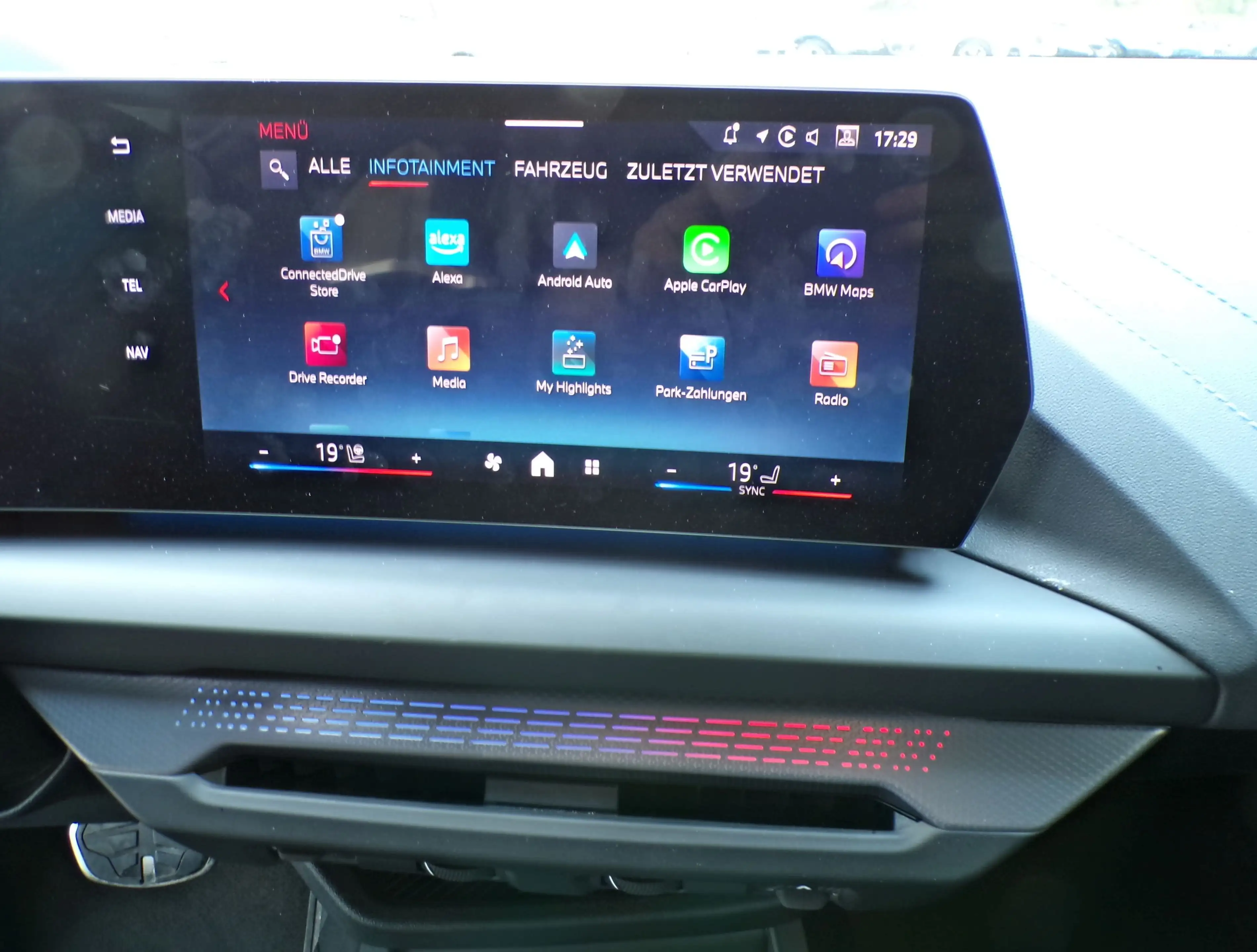 BMW 235 M xDrive Gran Coupé InnoPaket HuD h/k 360° SH — photo 12