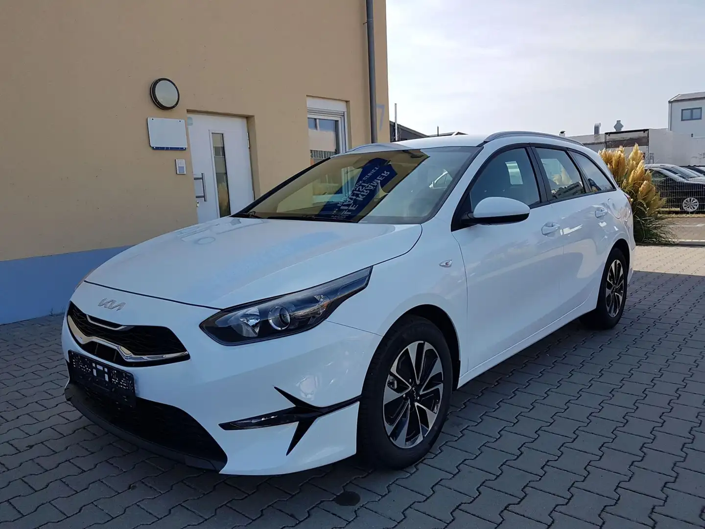 Kia Ceed SW / cee'd SW Sportswagon Spin Vision Navi Klima Sitzheizung ... Bílá - 2