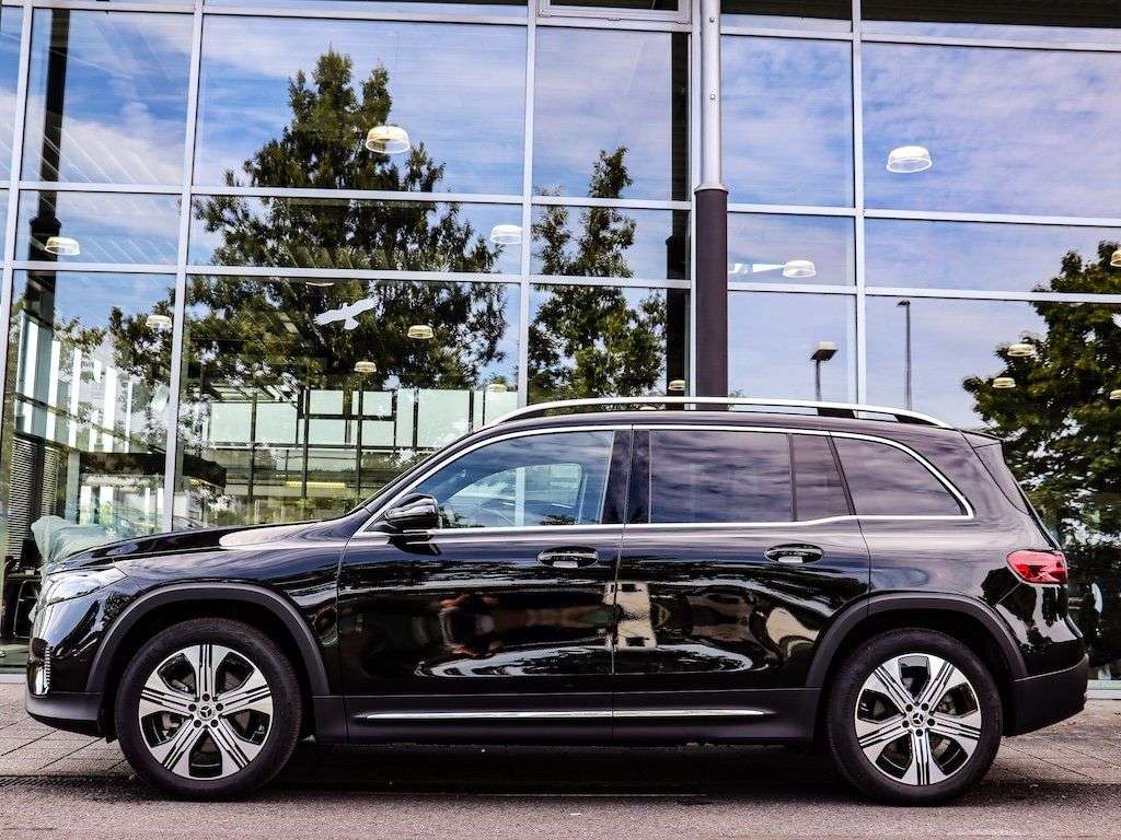 Mercedes-Benz EQB