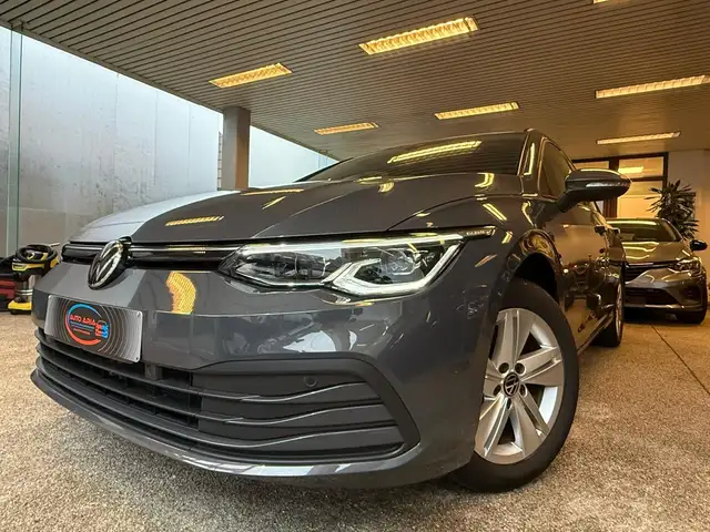 Volkswagen Golf Variant Golf SW 1.0eTSI LifeOPFDSG*CAMERA*ATTACHE REMORQUE