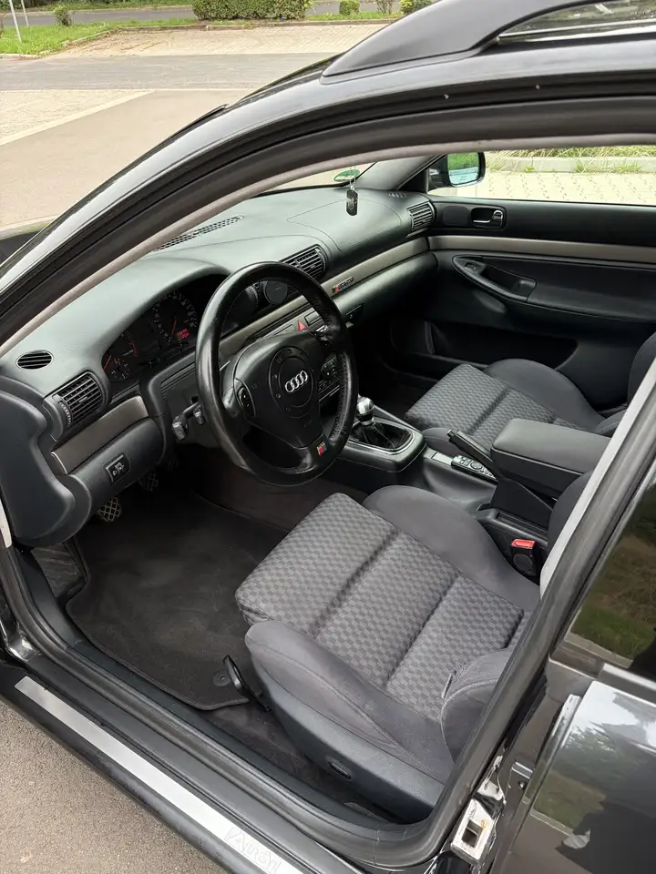Audi A4 Fox, Keskin, LowTec, etc., foto 7