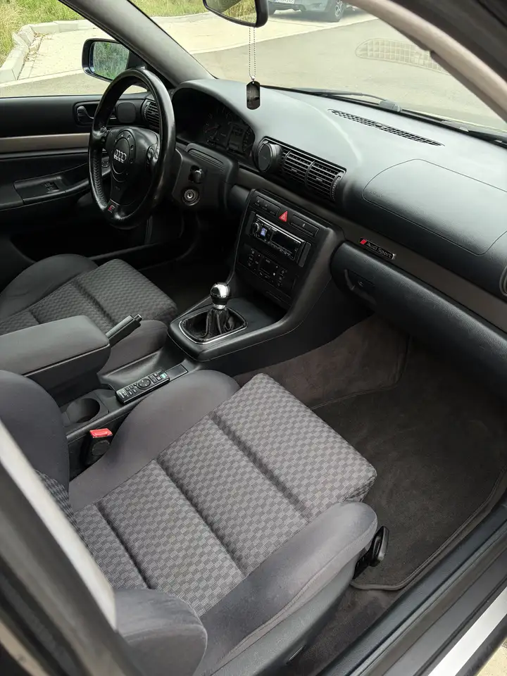 Audi A4 Fox, Keskin, LowTec, etc., foto 9