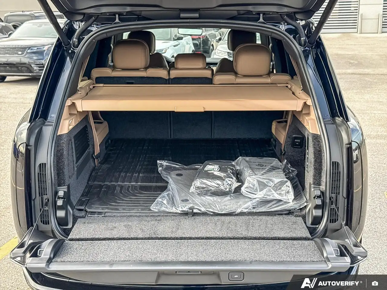 Land Rover Range Rover снимка Land Rover Range Rover