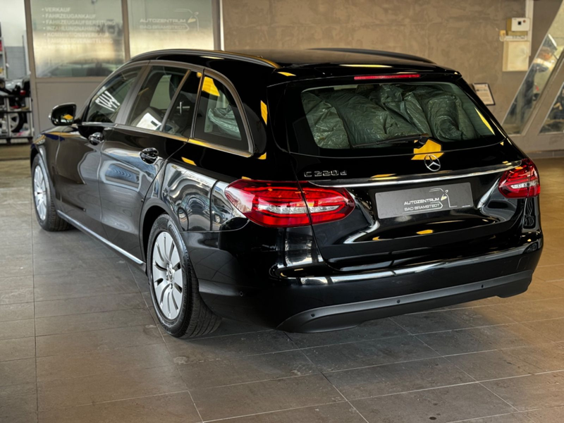 Mercedes-Benz C 220 d|LED|AHK|PDC|SHZ|KAMERA|APPLE&ANDROID — photo 4