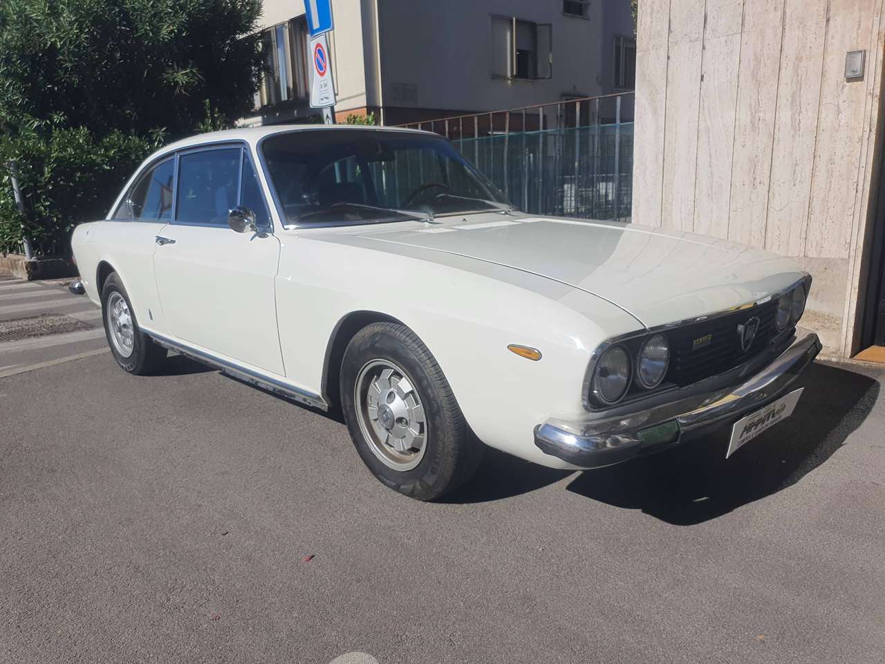 Lancia Others 2000 HF PININFARINA