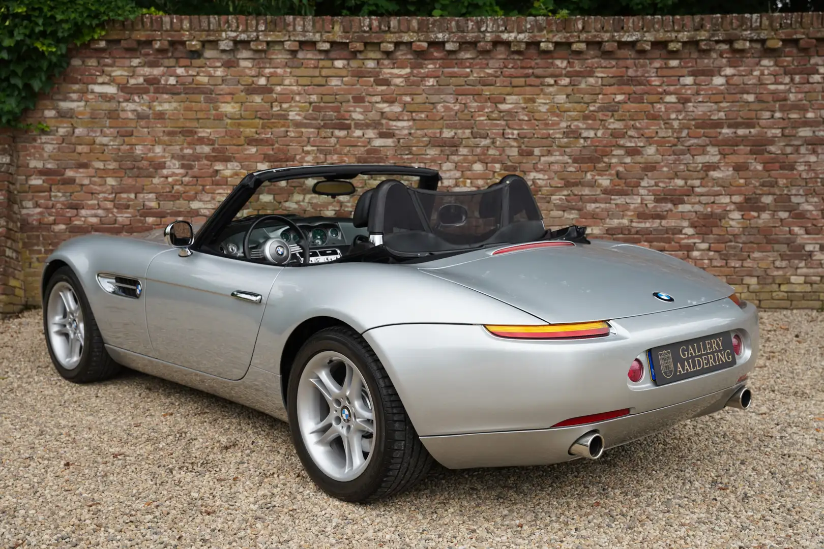 BMW Z8 Roadster "One owner from new" Presented in the col Zilver - 2